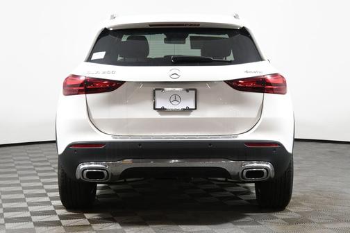 2025 Mercedes-Benz GLA 250 Base 4MATIC