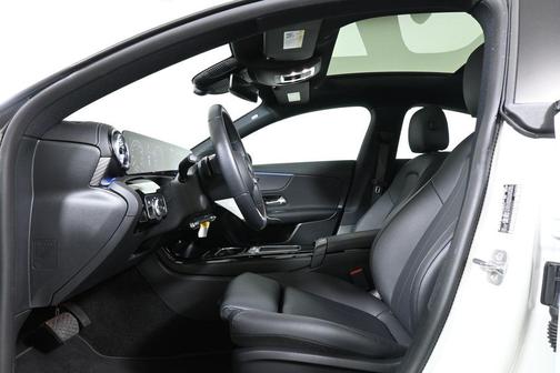 2025 Mercedes-Benz CLA 250 Base 4MATIC