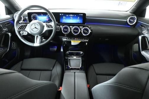 2025 Mercedes-Benz CLA 250 Base 4MATIC