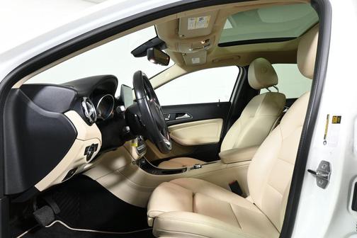 2020 Mercedes-Benz GLA 250 Base 4MATIC