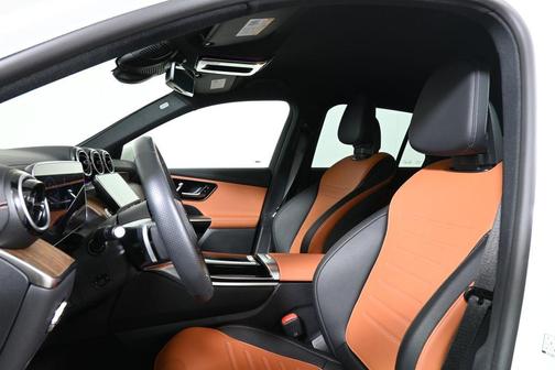 2025 Mercedes-Benz GLC 300 Base 4MATIC