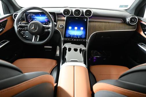2025 Mercedes-Benz GLC 300 Base 4MATIC
