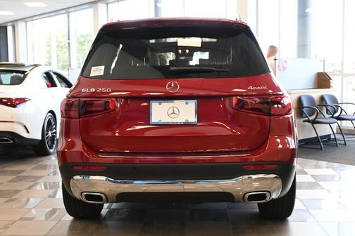 2026 Mercedes-Benz GLB 250 Base 4MATIC