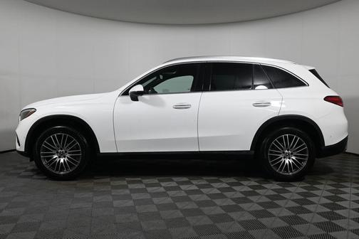 2025 Mercedes-Benz GLC 300 Base 4MATIC