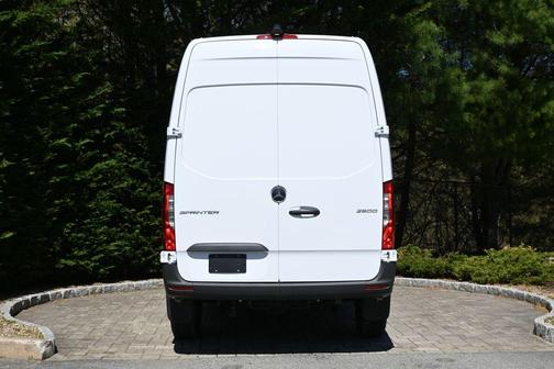 2025 Mercedes-Benz Sprinter 2500 144 WB