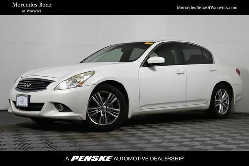 2013 INFINITI G37x Base