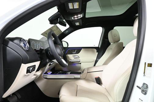 2026 Mercedes-Benz GLB 250 Base 4MATIC