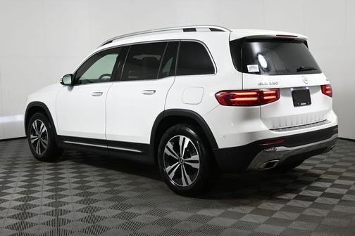 2026 Mercedes-Benz GLB 250 Base 4MATIC