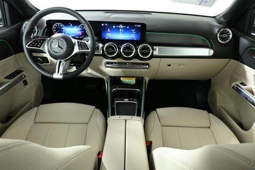 2025 Mercedes-Benz GLB 250 Base 4MATIC