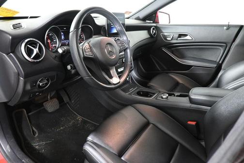 2019 Mercedes-Benz CLA 250 Base 4MATIC