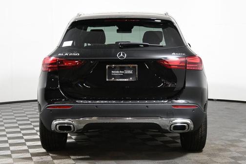 2025 Mercedes-Benz GLA 250 Base 4MATIC