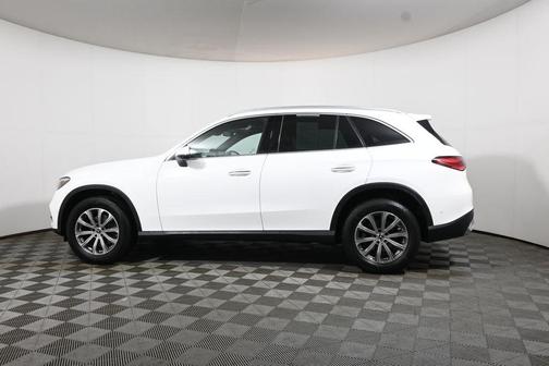 Polar White 2026 Mercedes-Benz GLC 300 Base 4MATIC