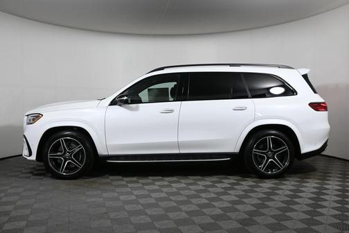 2026 Mercedes-Benz GLS 450 4MATIC