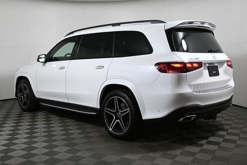 2026 Mercedes-Benz GLS 450 4MATIC