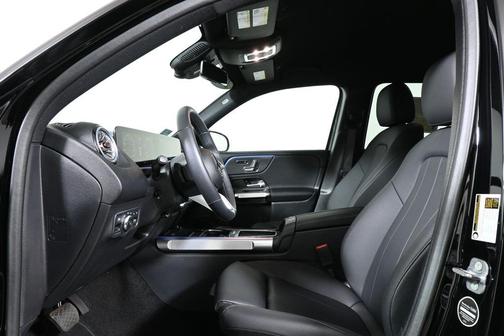 2025 Mercedes-Benz GLB 250 Base 4MATIC