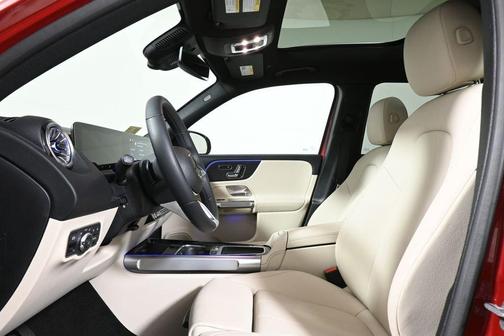 2026 Mercedes-Benz GLB 250 Base 4MATIC