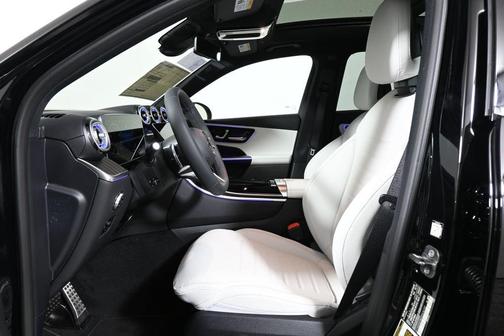 2026 Mercedes-Benz GLC 300 Base 4MATIC