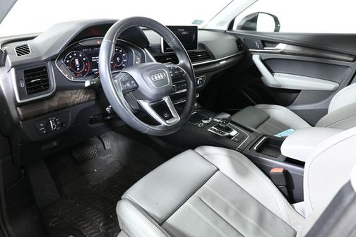 2018 Audi Q5 2.0T Premium Plus