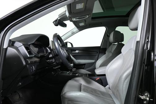 2018 Audi Q5 2.0T Premium Plus