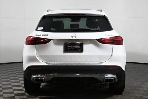 2026 Mercedes-Benz GLA 250 Base 4MATIC