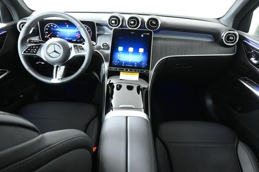 2026 Mercedes-Benz GLC 300 Base 4MATIC