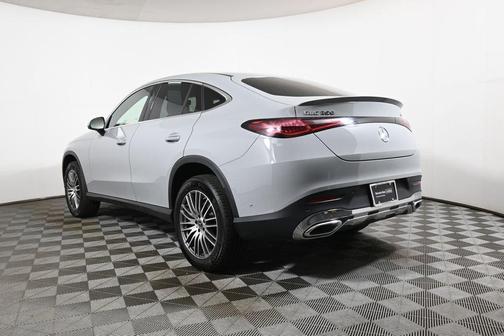 Alpine Gray 2026 Mercedes-Benz GLC 300 Base 4MATIC