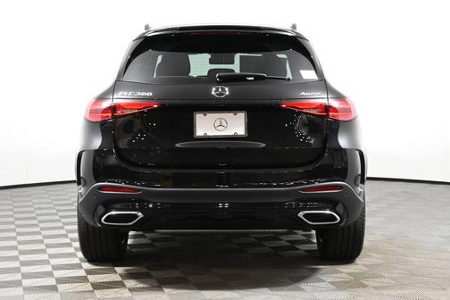 2025 Mercedes-Benz GLC 300 Base 4MATIC