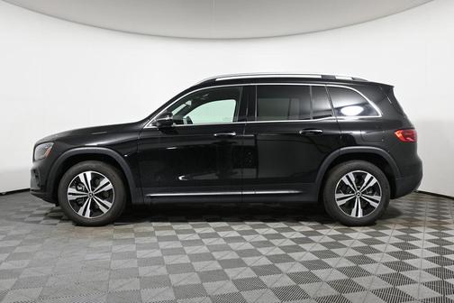 2025 Mercedes-Benz GLB 250 Base 4MATIC