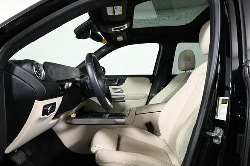 2025 Mercedes-Benz GLB 250 Base 4MATIC