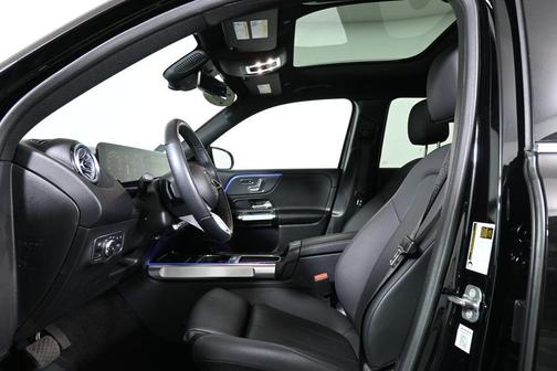 2025 Mercedes-Benz GLB 250 Base 4MATIC