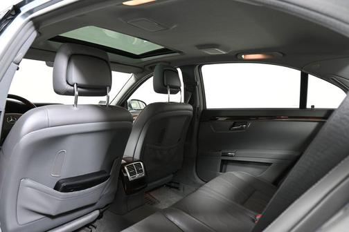2008 Mercedes-Benz S-Class S 550 4MATIC