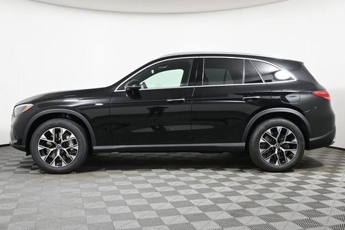 2025 Mercedes-Benz GLC 350e Base 4MATIC