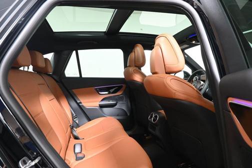 2025 Mercedes-Benz GLC 350e Base 4MATIC
