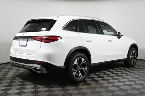 2025 Mercedes-Benz GLC 350e Base 4MATIC