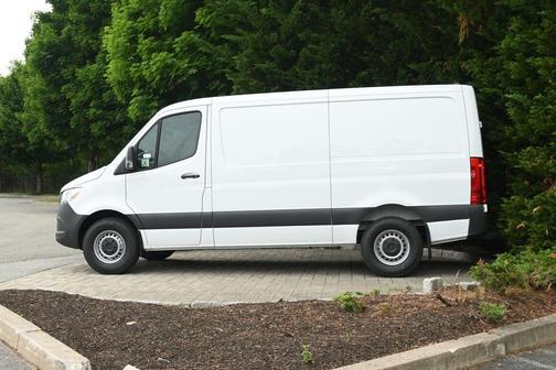White 2026 Mercedes-Benz Sprinter 2500 144 WB