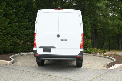 White 2026 Mercedes-Benz Sprinter 2500 144 WB