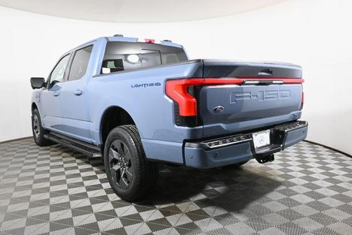 2023 Ford F-150 Lightning LARIAT
