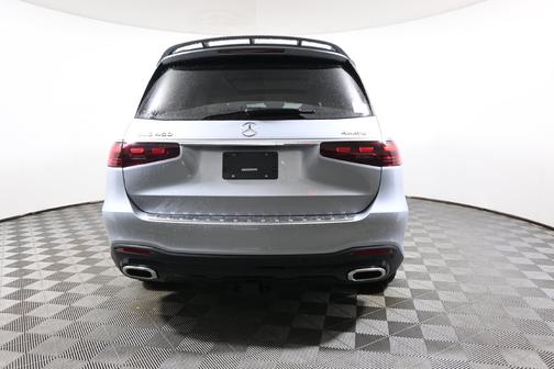 Cirrus Silver Metallic 2026 Mercedes-Benz GLS 450 4MATIC
