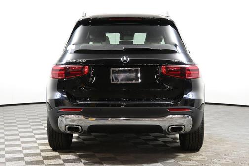 2025 Mercedes-Benz GLB 250 Base 4MATIC