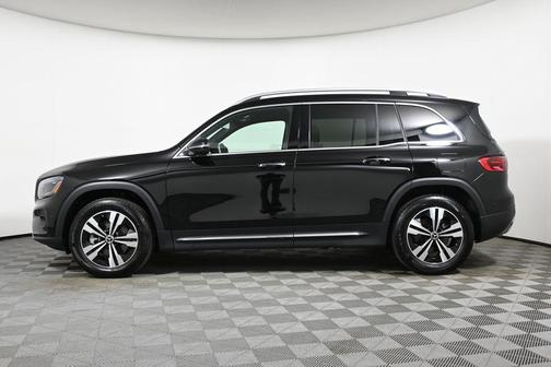 2025 Mercedes-Benz GLB 250 Base 4MATIC