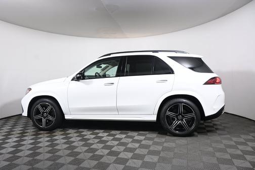 Polar White 2027 Mercedes-Benz GLE 350 GLE 350