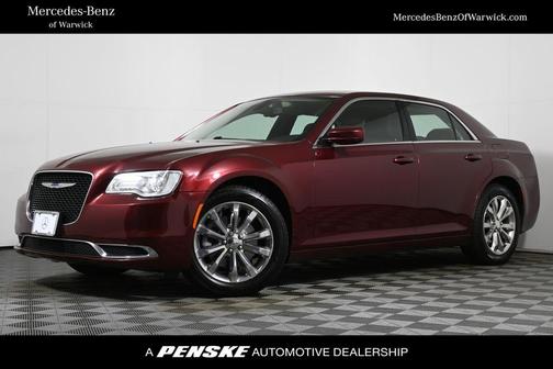 2017 Chrysler 300 Limited