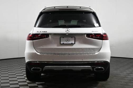 2026 Mercedes-Benz GLS 450