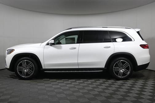 2026 Mercedes-Benz GLS 450