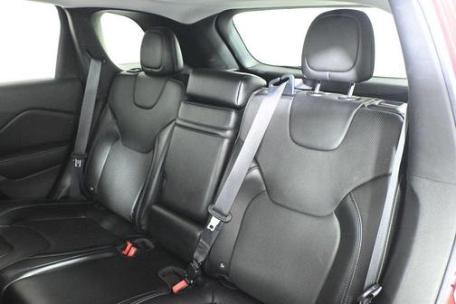 Velvet Red Pearlcoat 2019 Jeep Cherokee Limited