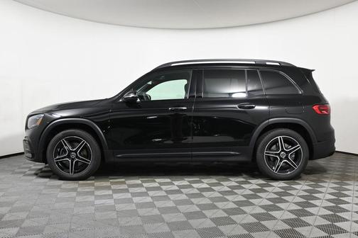 2025 Mercedes-Benz GLB 250 Base 4MATIC