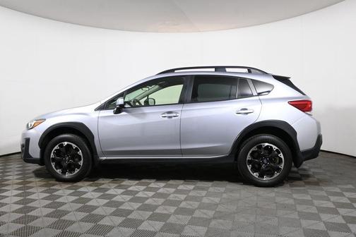 Ice Silver Metallic 2022 Subaru Crosstrek Premium