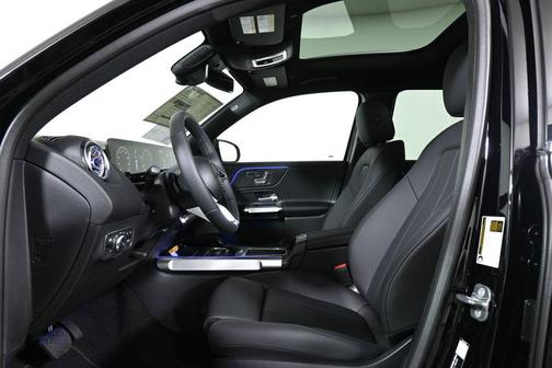 2026 Mercedes-Benz GLB 250 Base 4MATIC