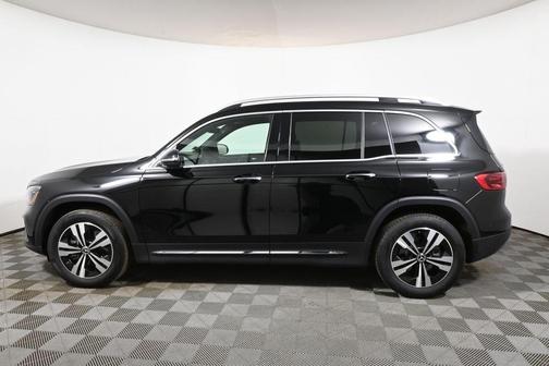 2026 Mercedes-Benz GLB 250 Base 4MATIC