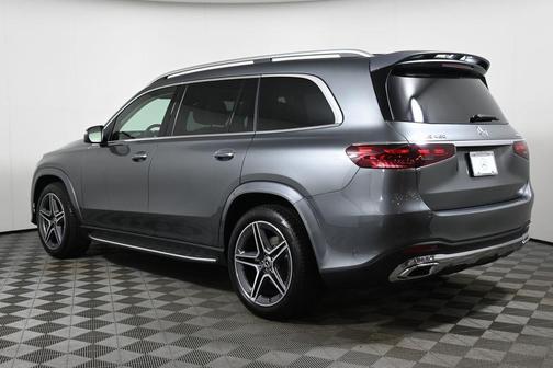 2026 Mercedes-Benz GLS 450